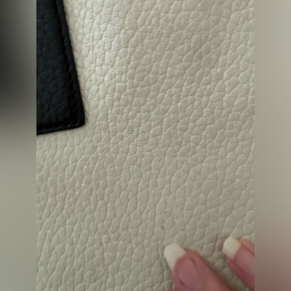 Kate Spade ♠️ Purse - Picture 4 of 7